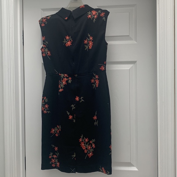 Anne Taylor dress - Picture 2 of 6